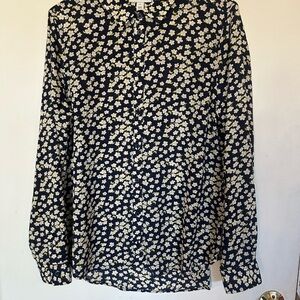 On 34th Floral Button-Up Blouse Medium